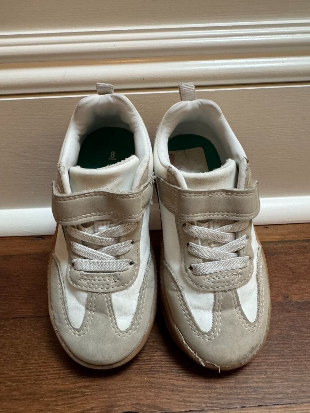 Carters Sneakers